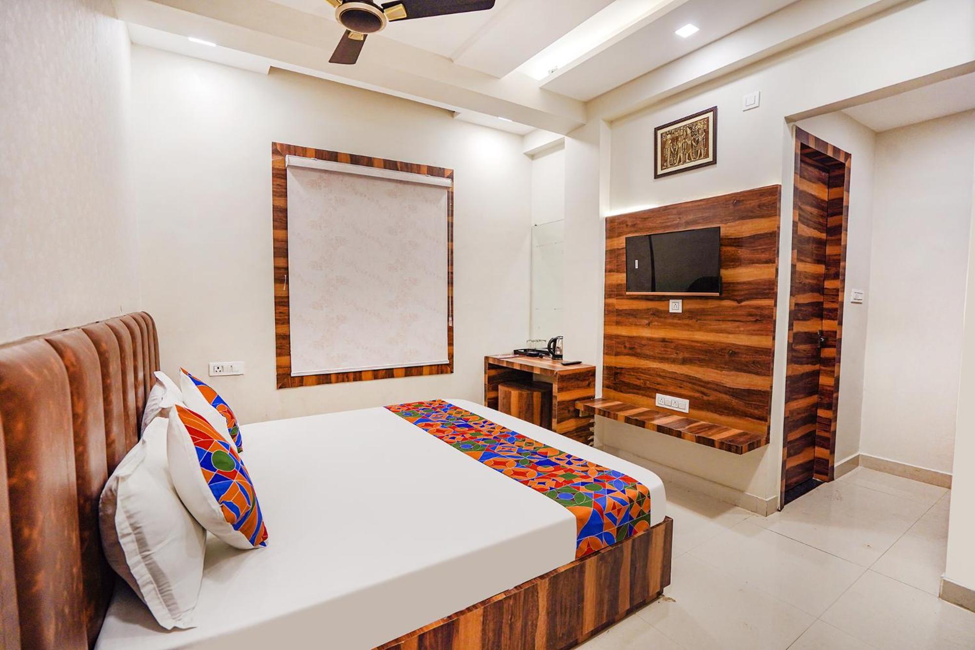 Fabhotel Ts Inn Faithfulganj Exterior foto